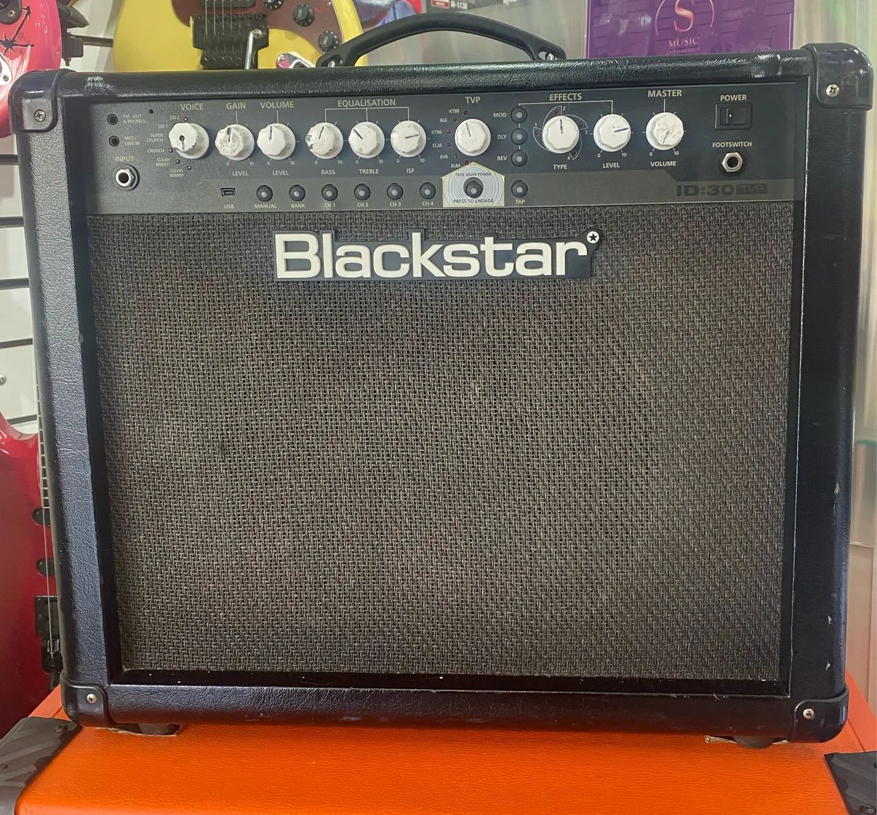 Amplificador combo Blackstar ID 30 - Instrumentos musicais - Vila