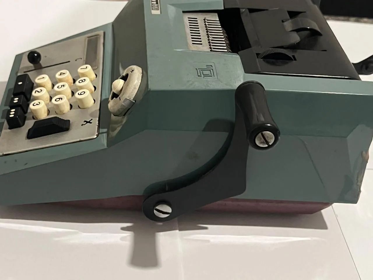 Calculadora Mecânica Vintage (1960) - Foto 2