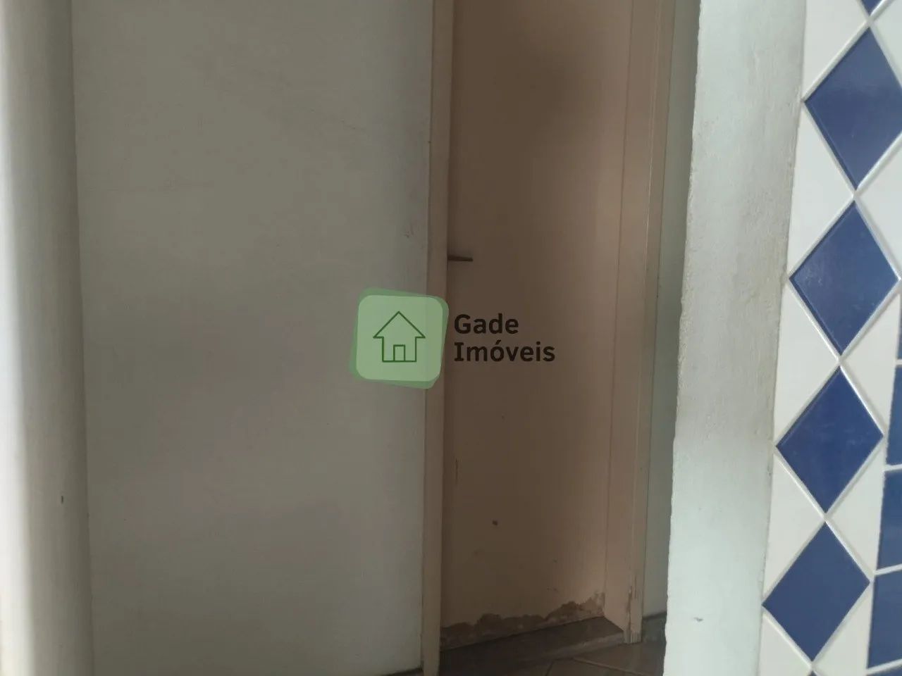 Salao enorme com salas ,cozinhae banheiros - Foto 4