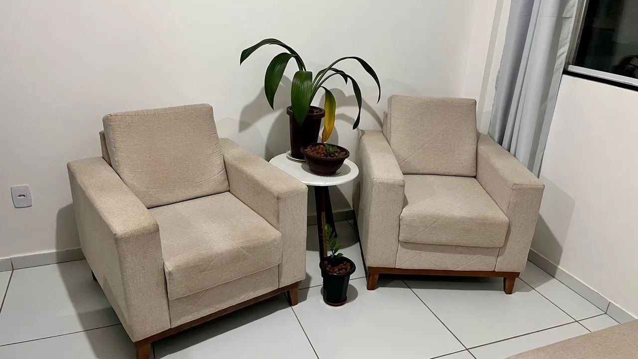 POLTRONAS EM LINHO  - Foto 3