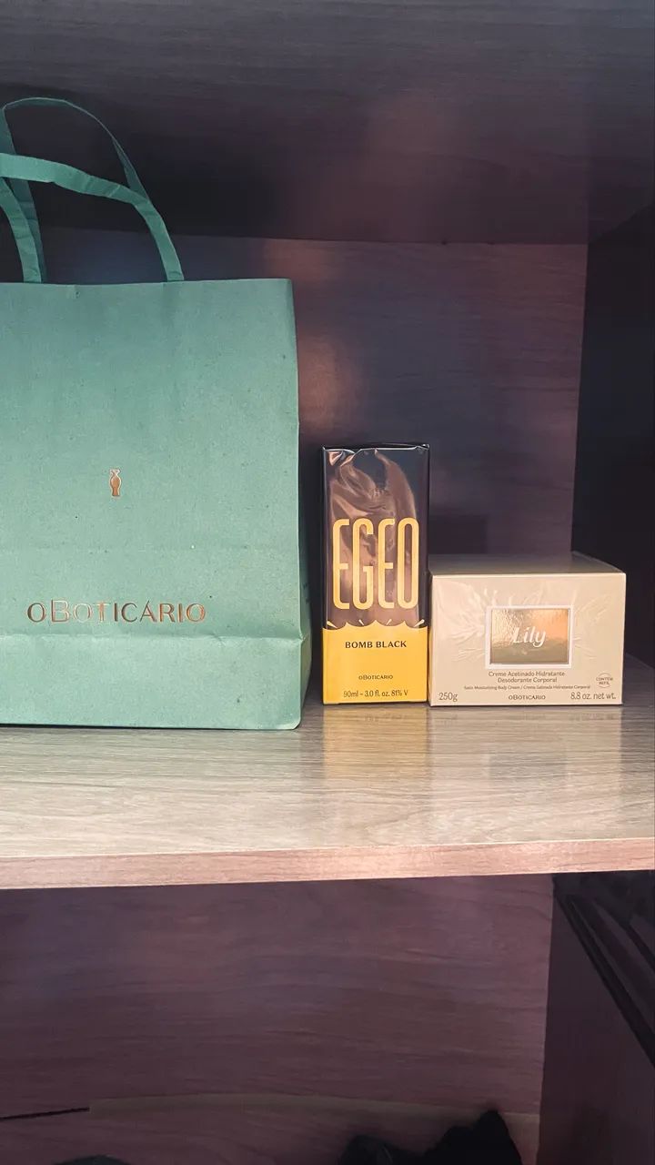 Kit O Boticário - EGEO Bomb Black + Lily Creme Acetinado - Foto 3