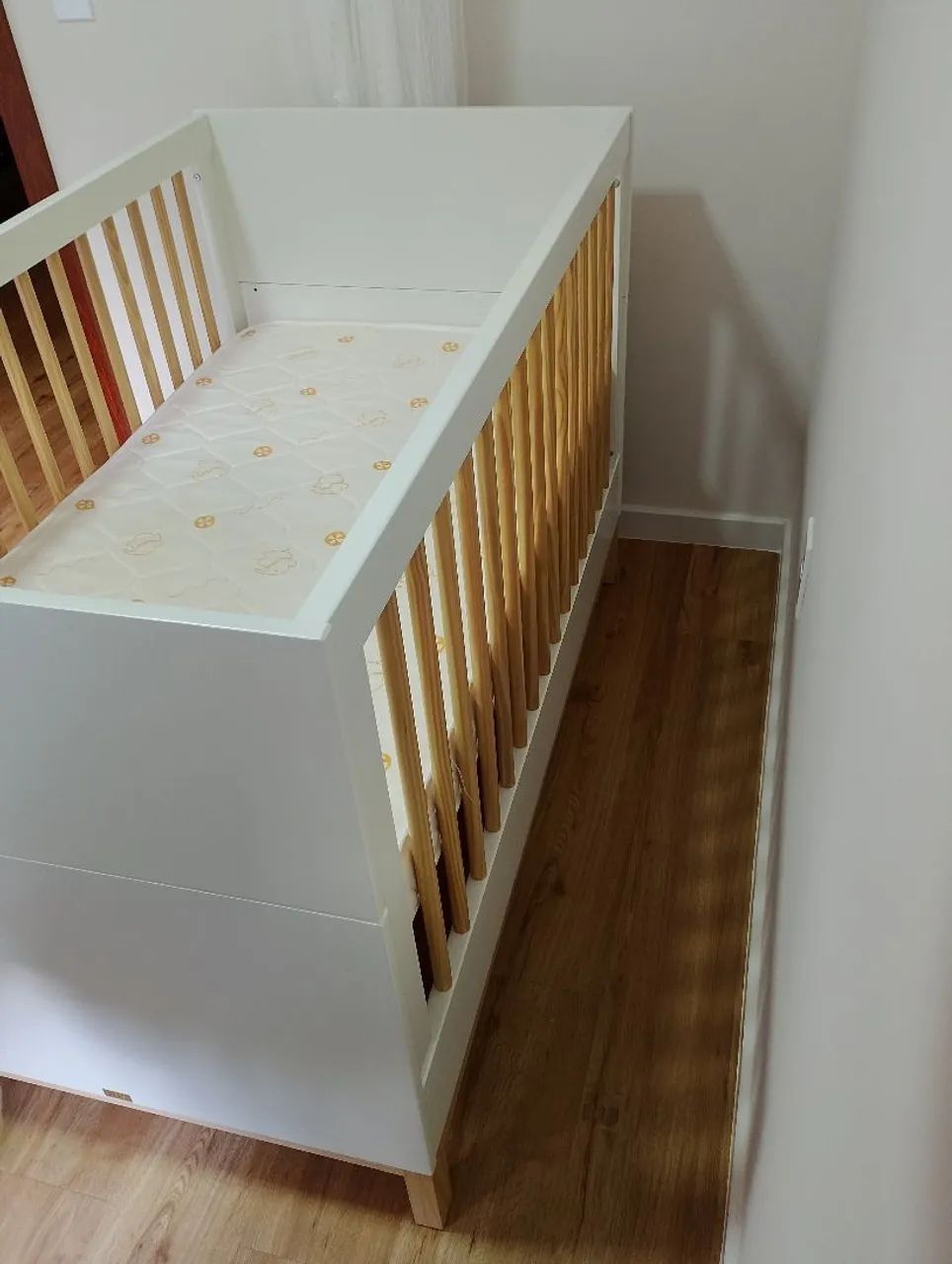 Berço 2x1 (cama) com colchão  - Foto 3