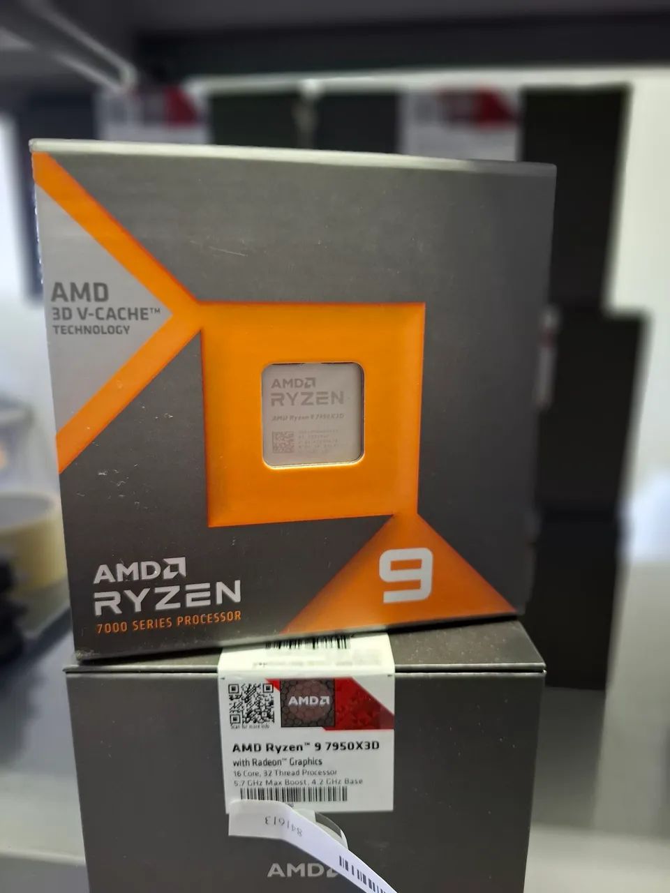 Processador AMD Ryzen 9 7950 X3D - NOVO LACRADO 
