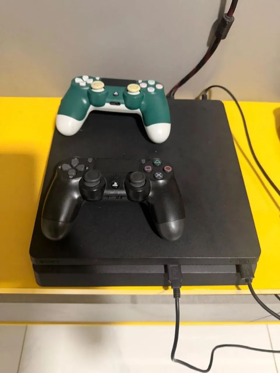PlayStation 4 Slim 1 Tb - Foto 4