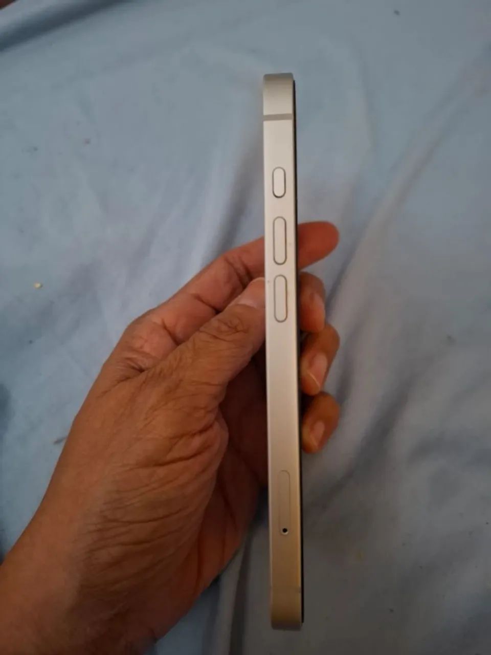 Vendo iPhone 16e - Foto 5