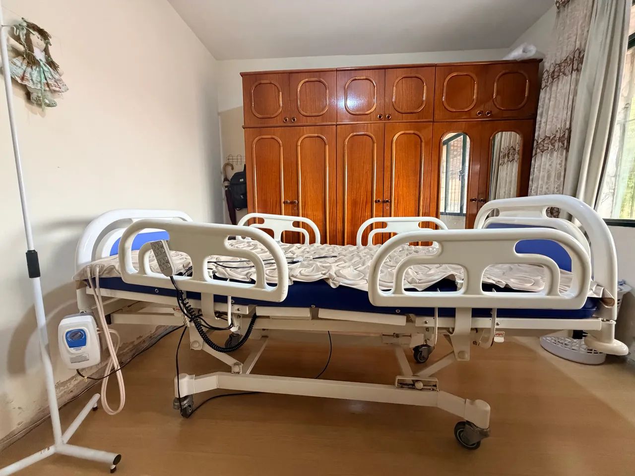 Cama hospitalar motorizada  - Foto 4