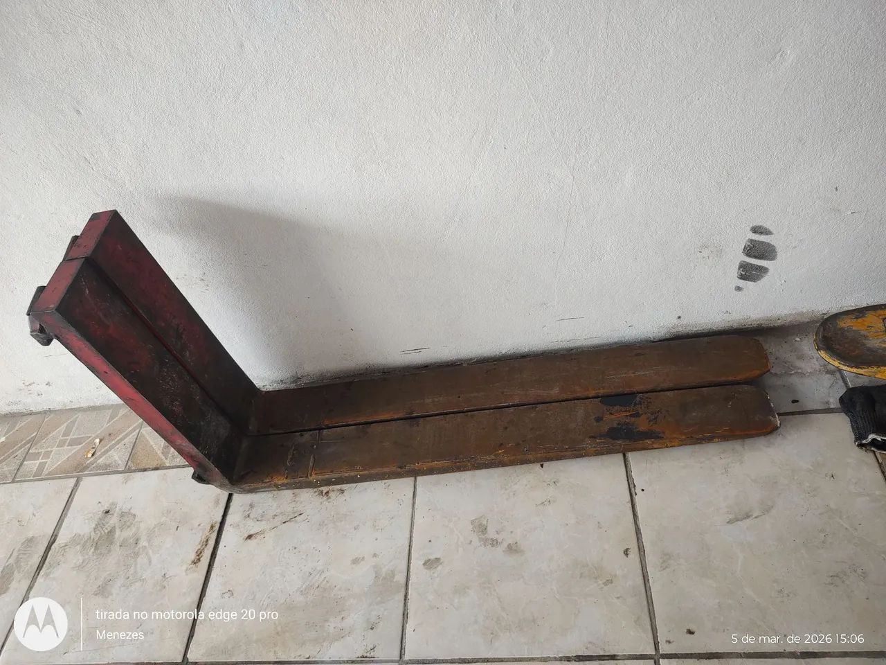 Vendo um par de alongador de empilhadeira  