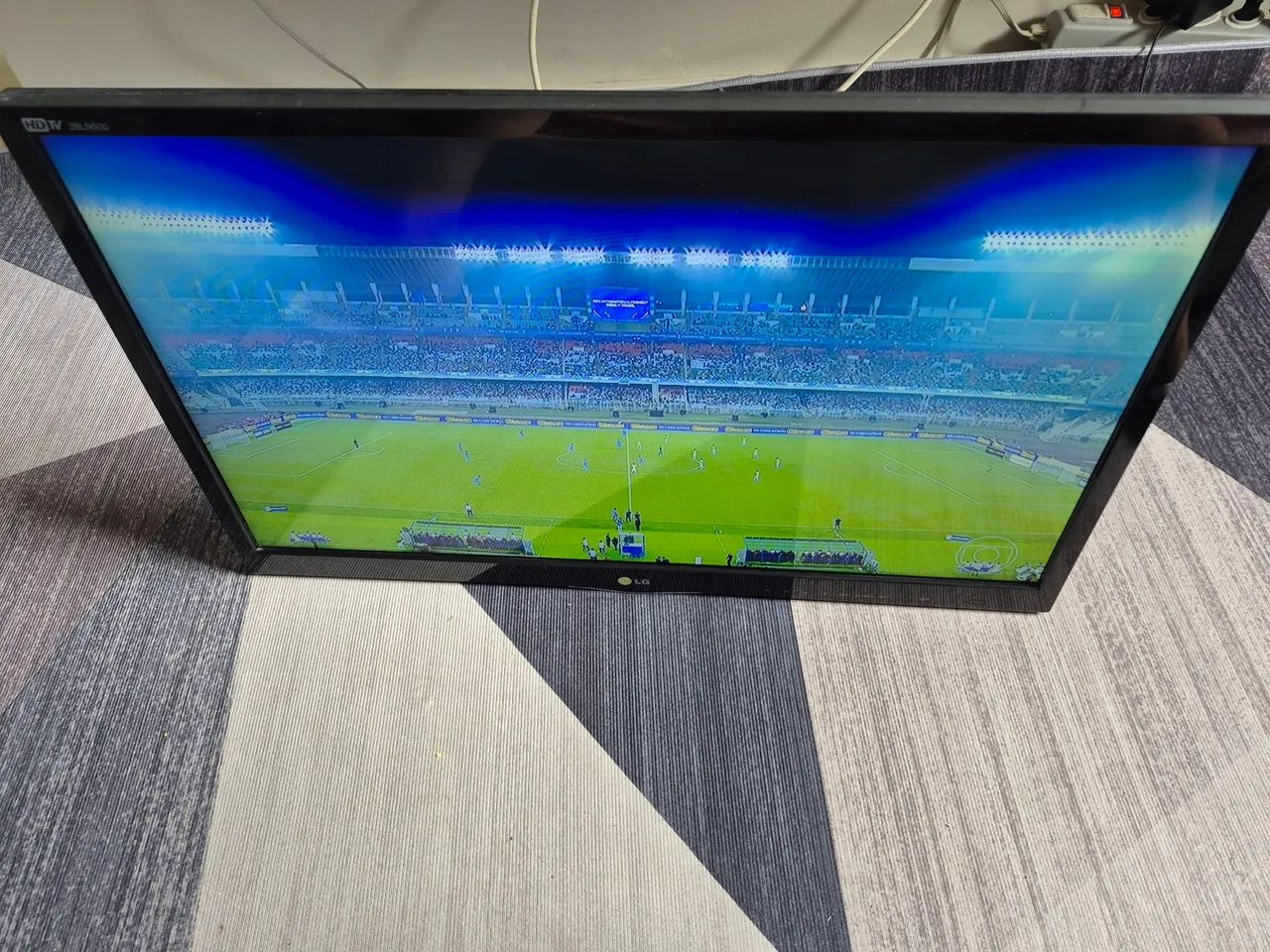 TV LG 28 polegadas