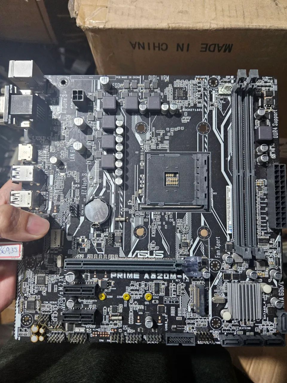Placa mãe retirada de peças - Peças de Hardware - Piratininga