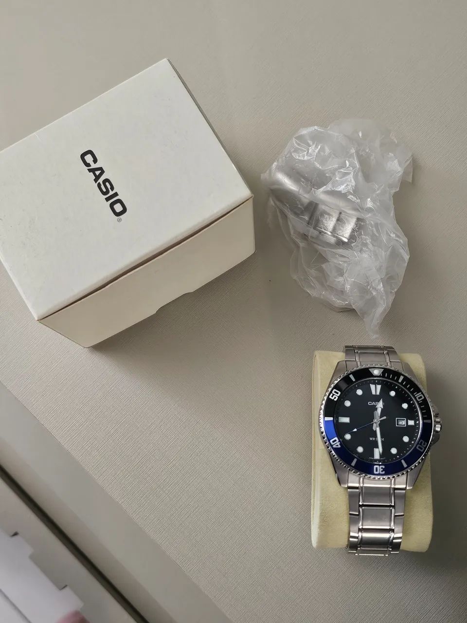 Vende-se Relógio CASSIO (DURO) BATMAN - Foto 2