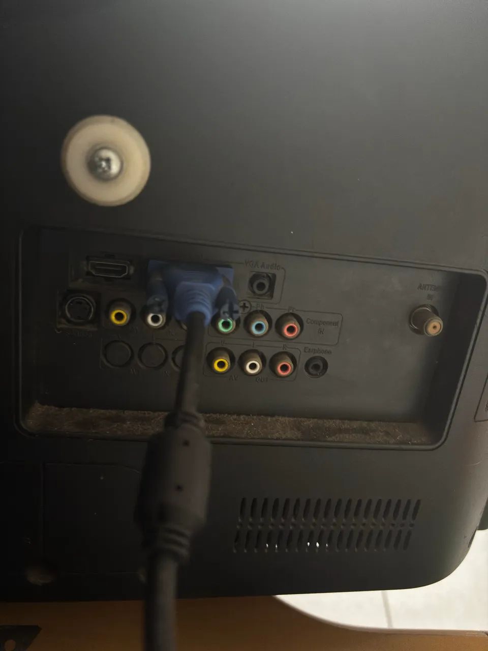 Monitor LG Flatron E2241V 21,5?