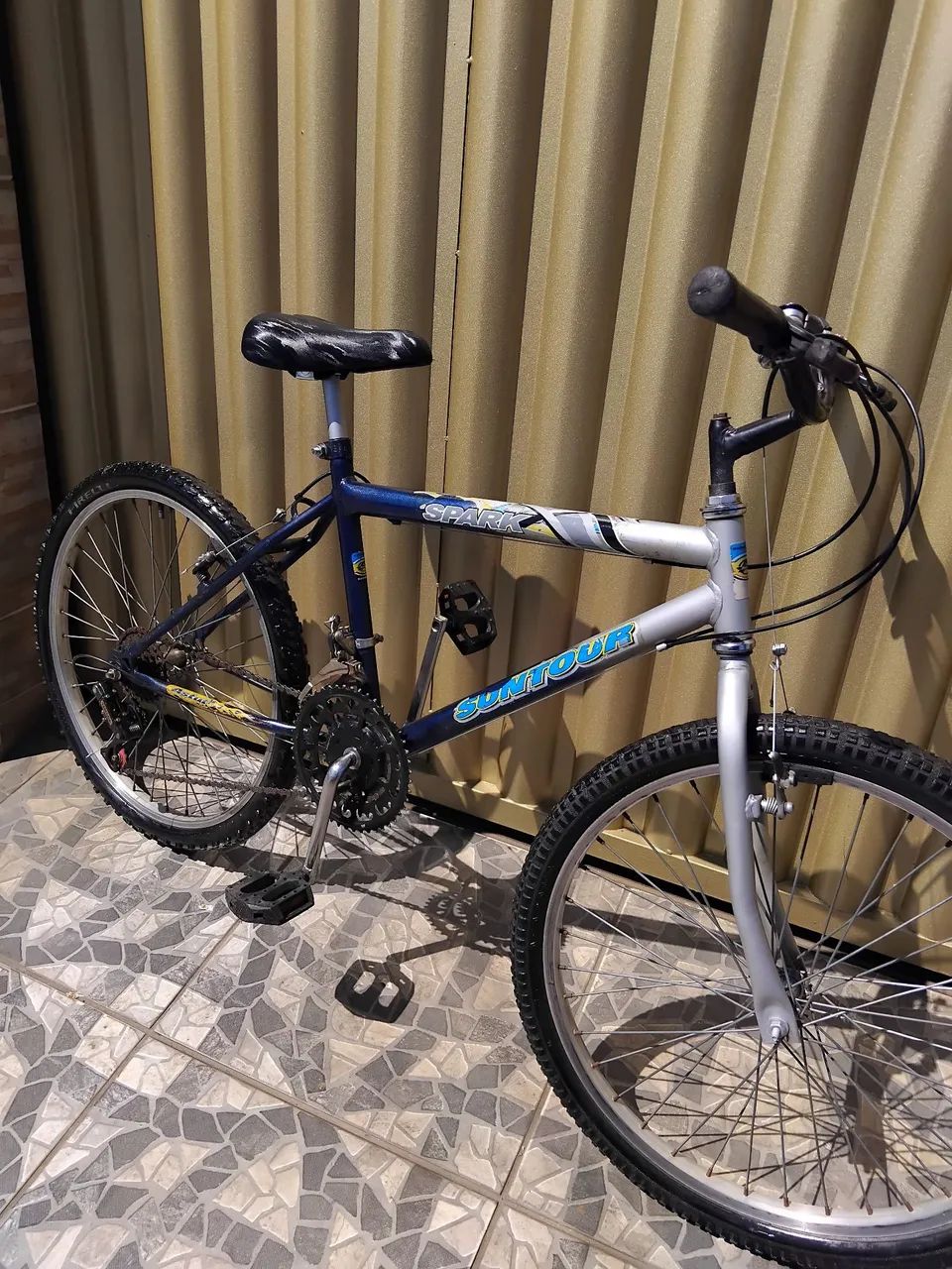 Bicicleta aro 24,18v revisada  - Foto 3