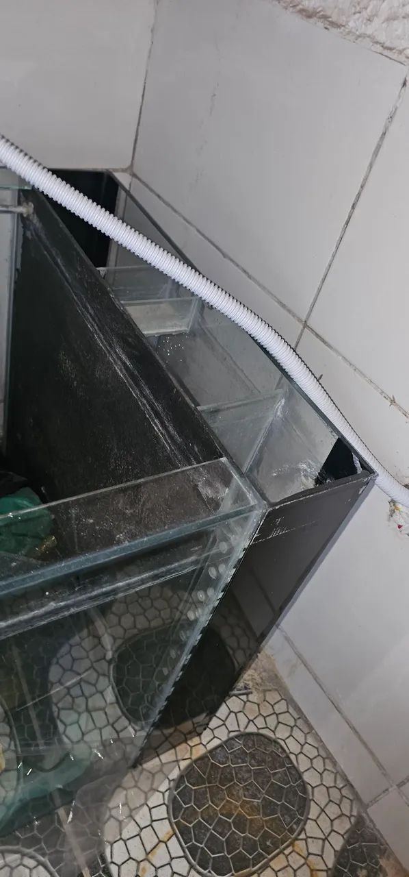 Dois Aquários com base. - Foto 3