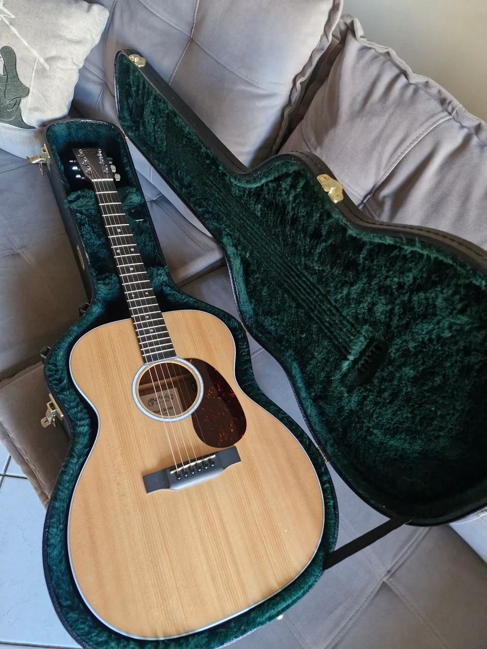 Violão Martin 000-13E Road Series (ALL SOLID)