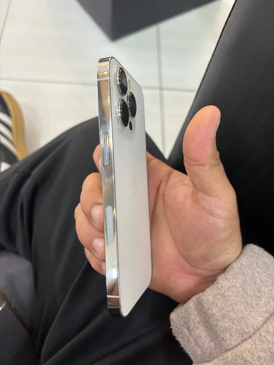 iPhone 13 Pro 128gb branco  - Foto 2