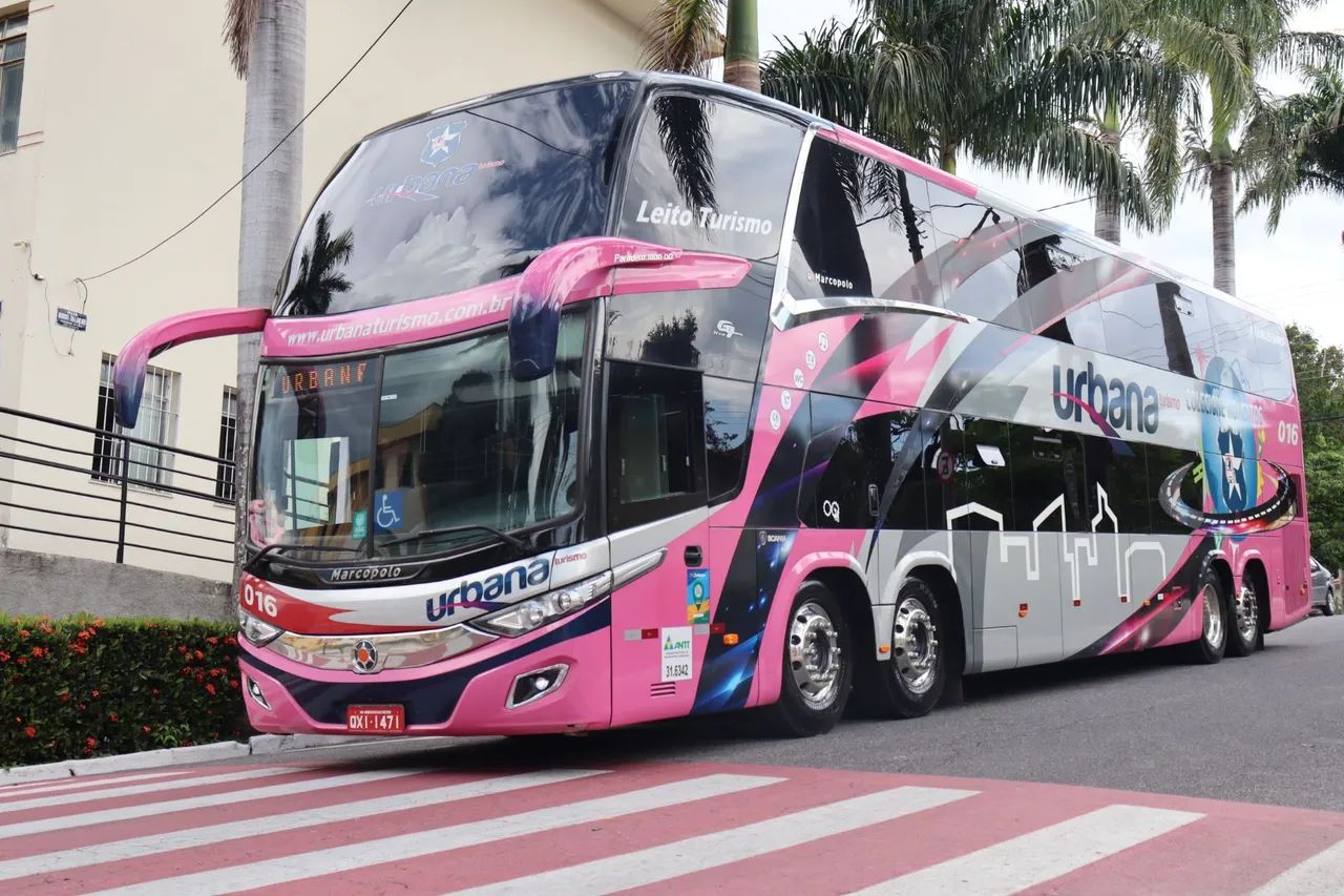 ÔNIBUS DD 15 METROS SCANIA