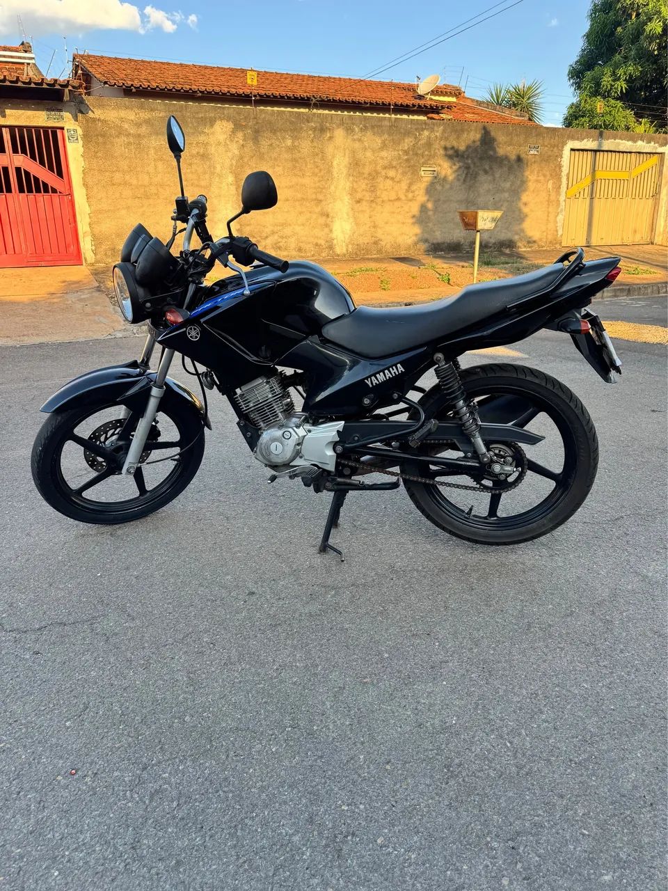 YAMAHA / YBR125 FACTOR ED  Ano: 2015/2016