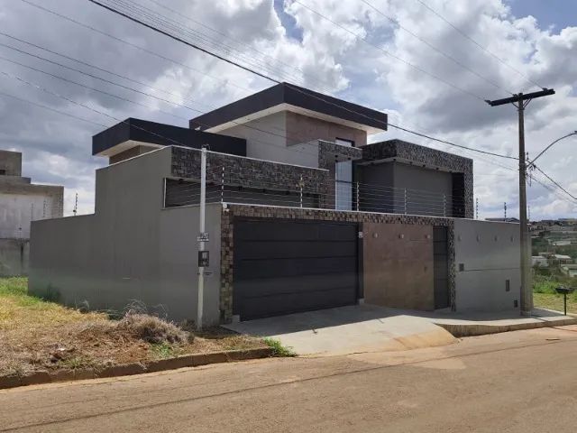 Linda casa no Jamil Miguel 2ª Etapa