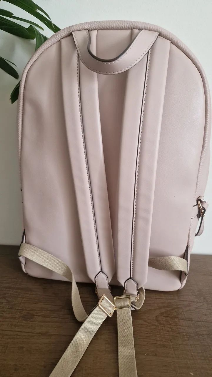 Mochila Michael Kors grande e carteira MK gratis - Foto 5