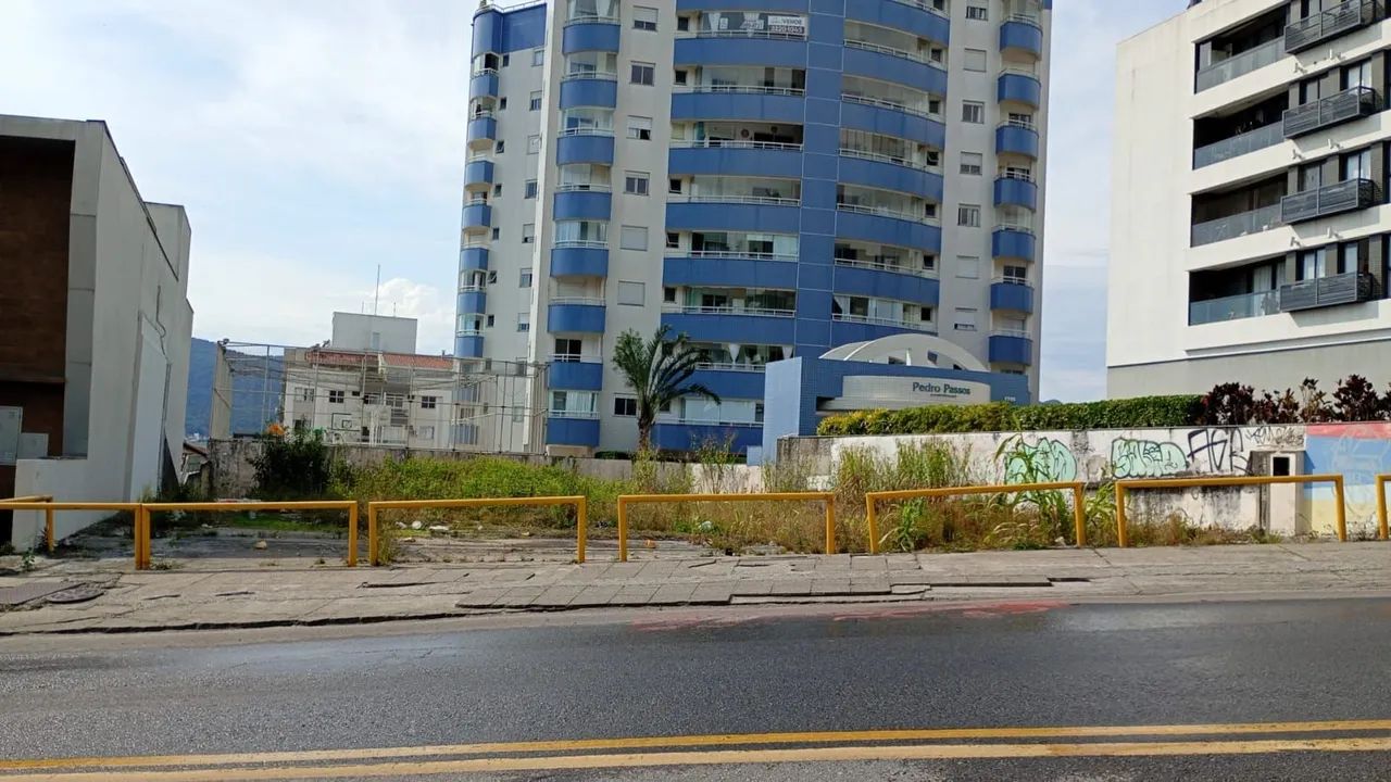 Terreno na trindade Florianópolis 