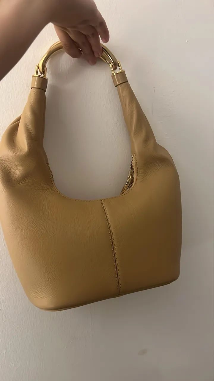 Bolsa Maxi Hobo Couro Metal Bege - Foto 2