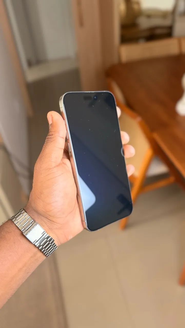 IPHONE 15 PRO MAX EXCELENTE ESTADO - Foto 4