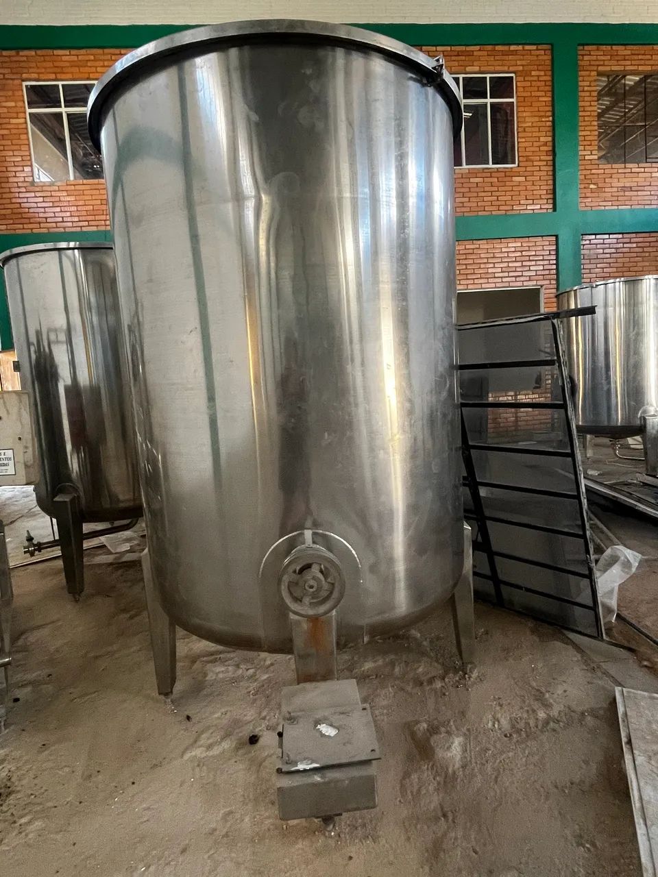 Vendo tanque de armazenamento industrial  - Foto 5