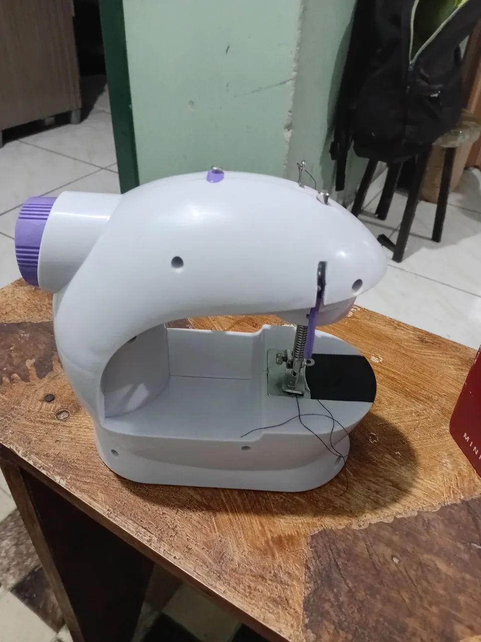 Mimi máquina de costura  nova