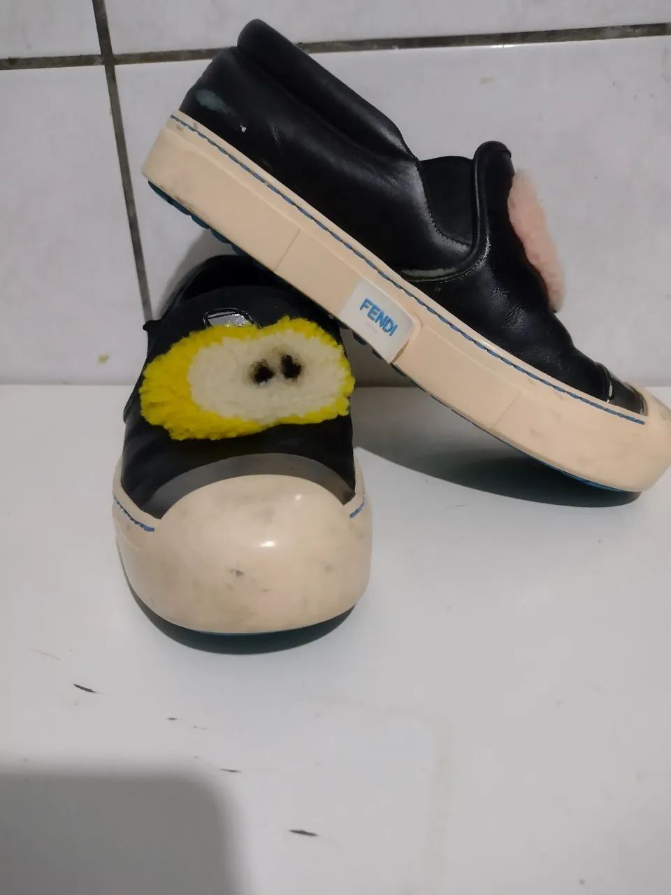 Tênis Fendi em couro original  - Foto 2