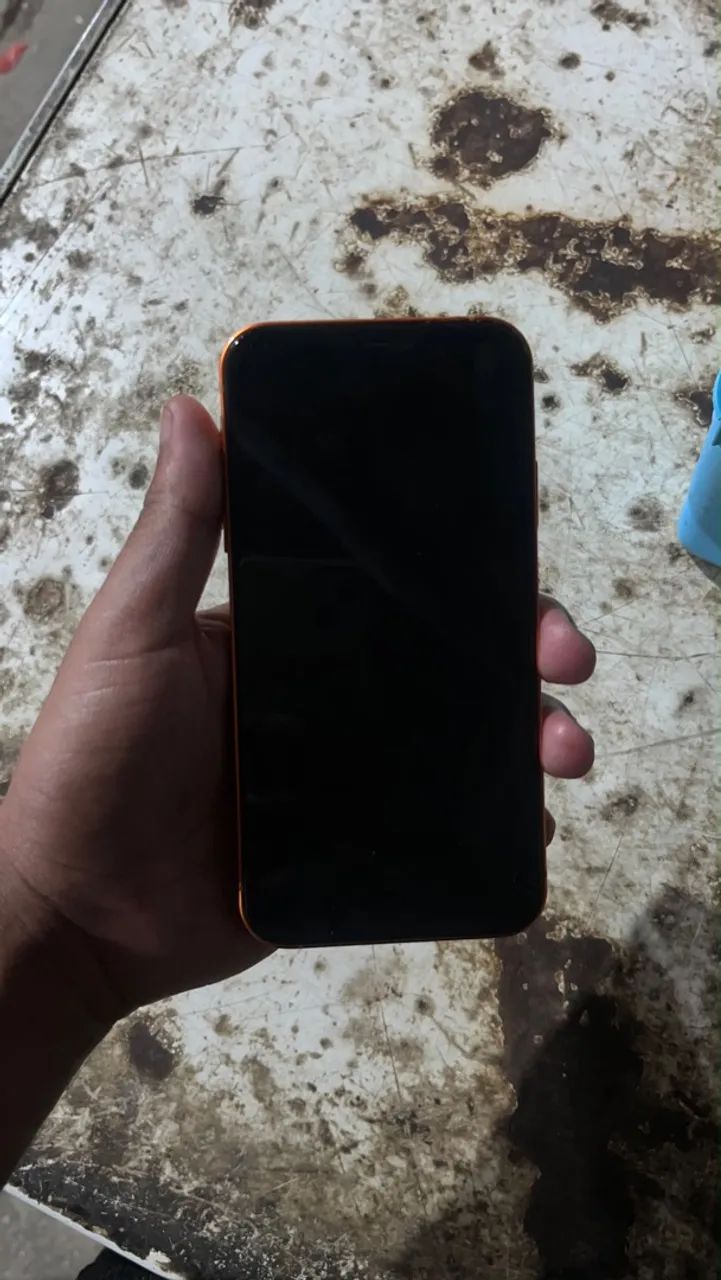 iPhone 11 com roupa do 17 - Foto 3