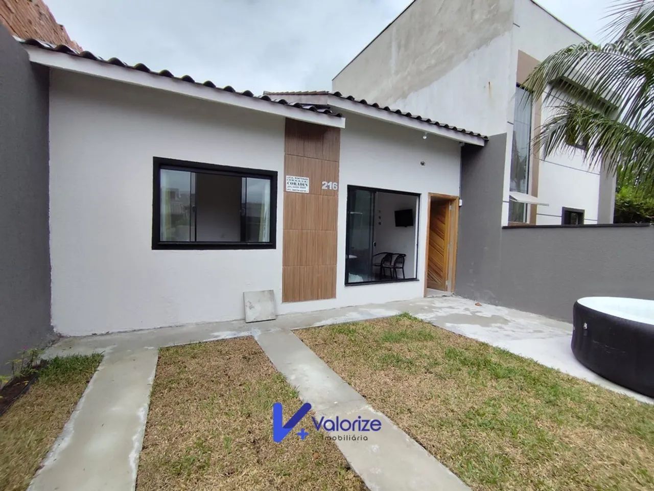 Casa a Venda Praia de Leste 2 Quartos