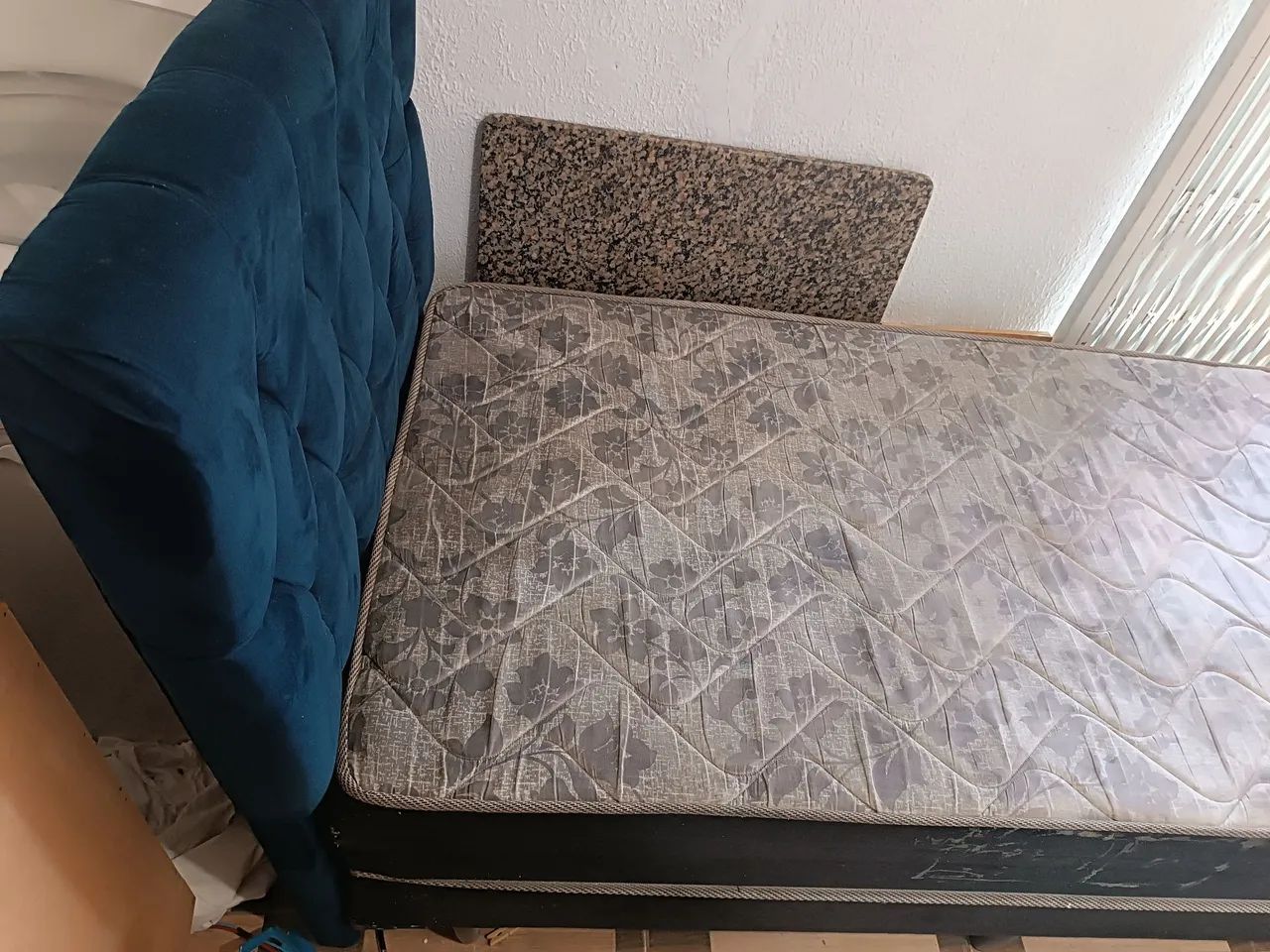 Cama de solteiro com cabeceira  - Foto 2