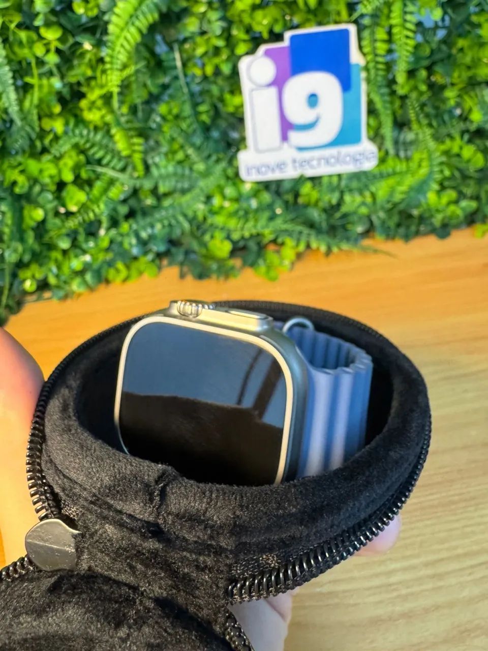 Apple Watch Ultra 3   GPS + Cellular  49 mm 