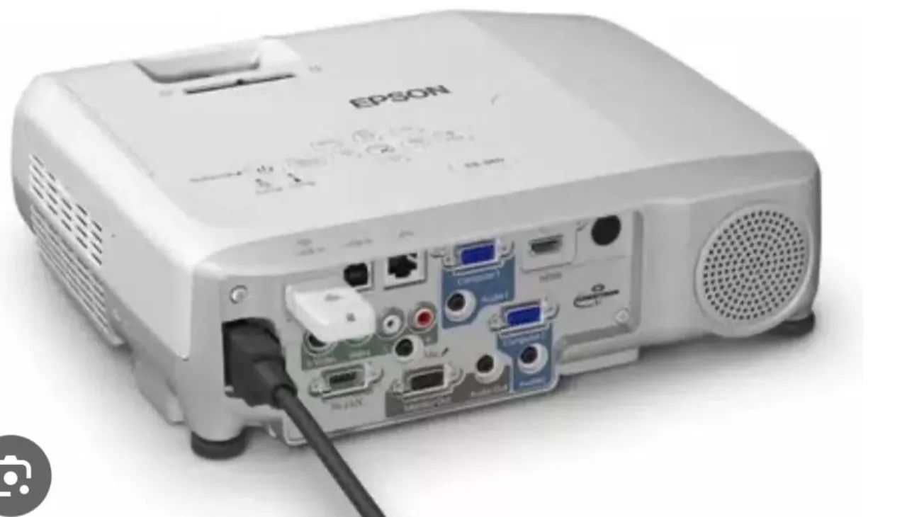 Projetor EPSON PowerLite 3600 Lumens 3LCD USB-B Branco<br>Cor Branco<br>Cor Branco