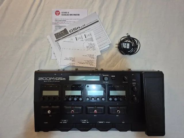 ZOOM G5n マルチエフェクター + Cubase LE Pedaleira Multiefeitos Zoom G5n atualizada V. 3.20. Estado de nova