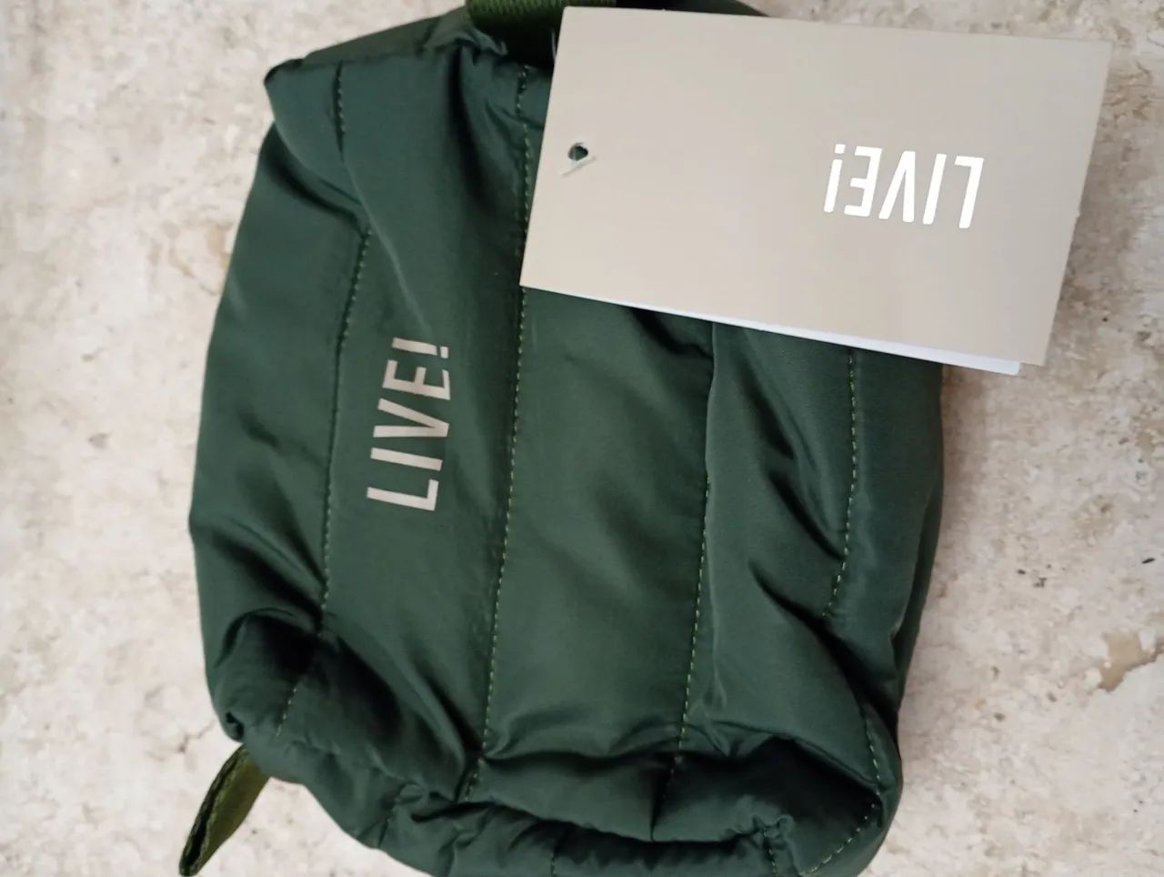 Necessaire Live! Verde militar  - Foto 4