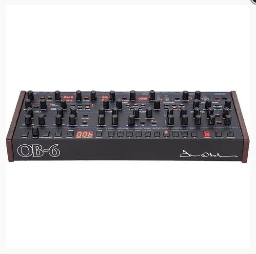 Sintetizador Analógico Oberheim Ob6 (módulo) - Foto 2