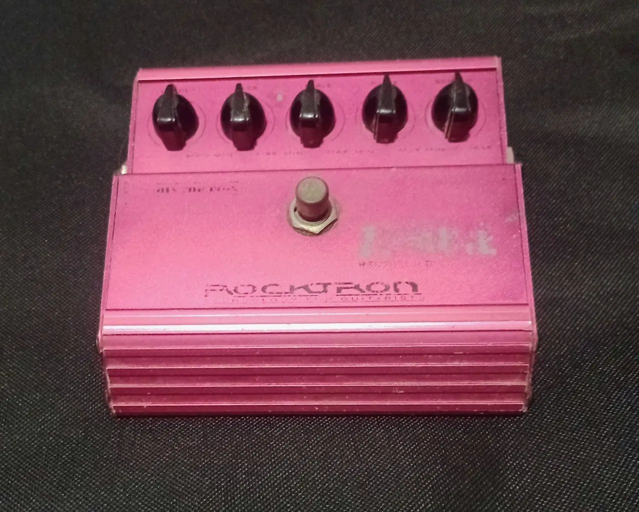 Pedais de guitarra 