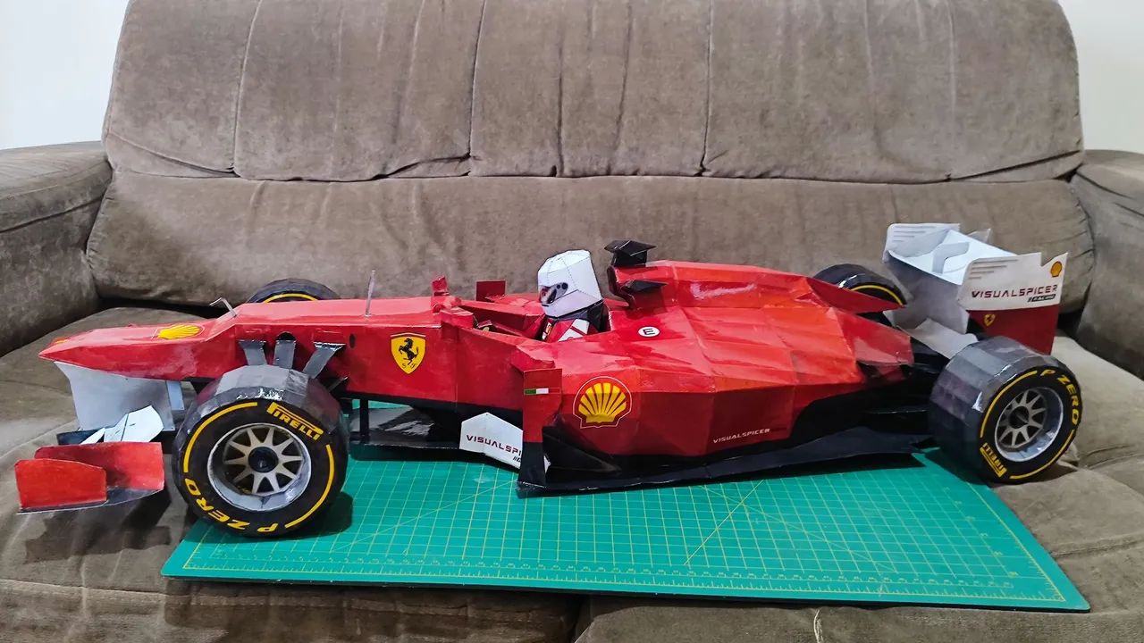 Carrinho Ferrari formula 1 papercraft  - Foto 2