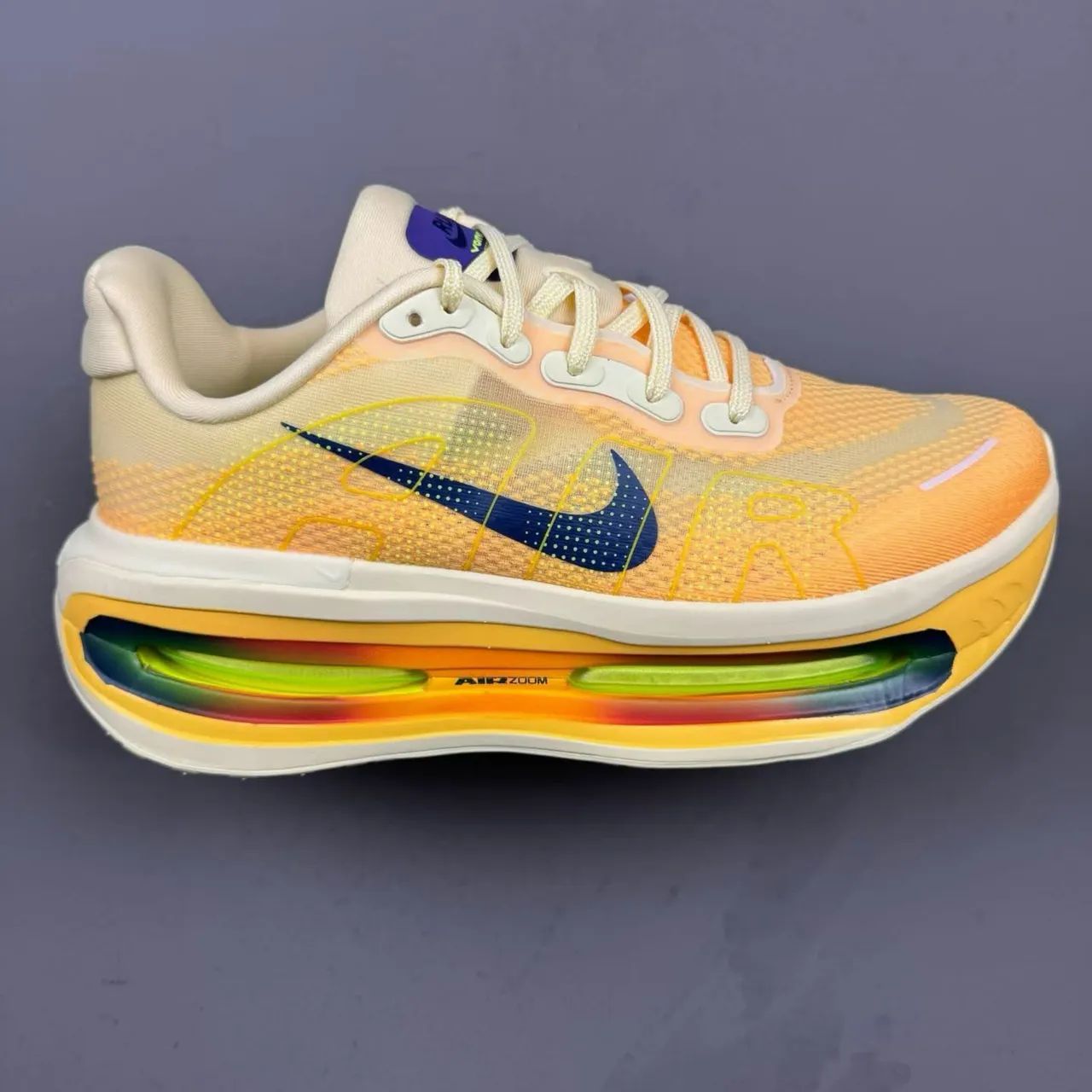 NIKE VOMERO PREMIUM ?ALABASTER (TAM 41) - Foto 4
