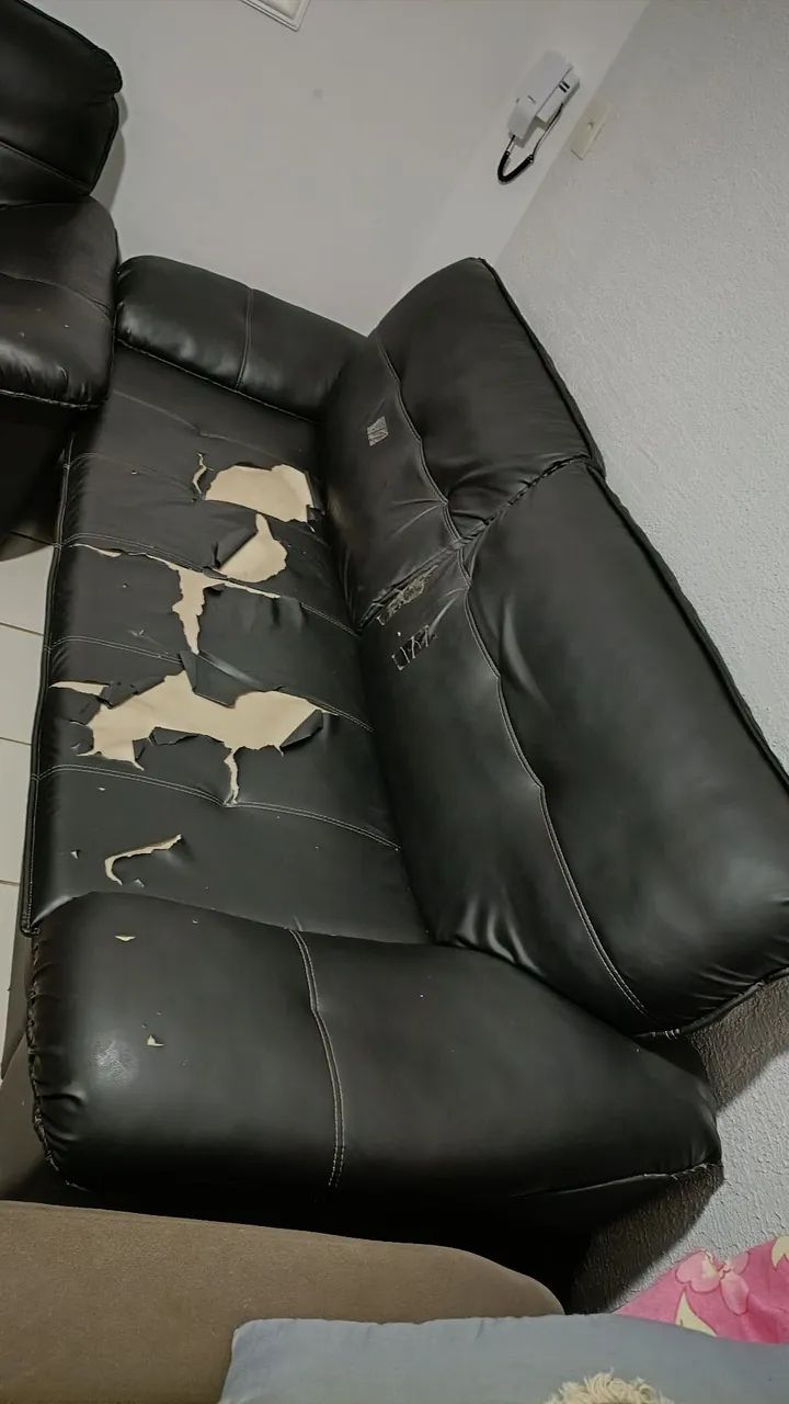 Vendo jogo de sofá 2 e 3 lugares  - Foto 3