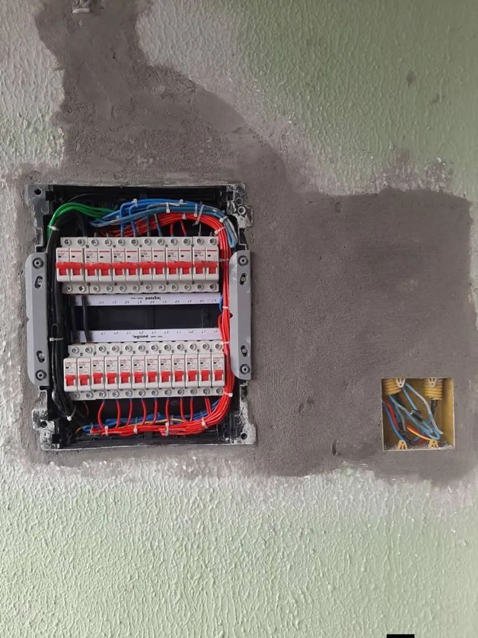 instalação e reparo de quadros elétricos  - Foto 3