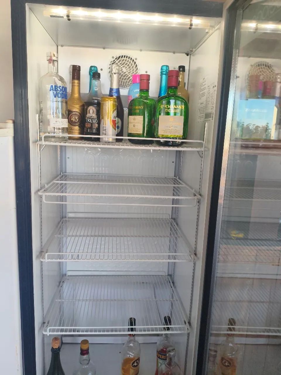 Freezer expositor de bebidas  - Foto 2