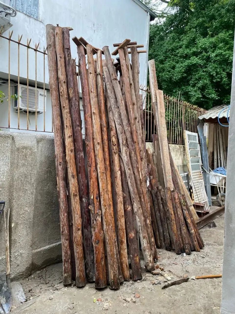 Escoras e tábuas 