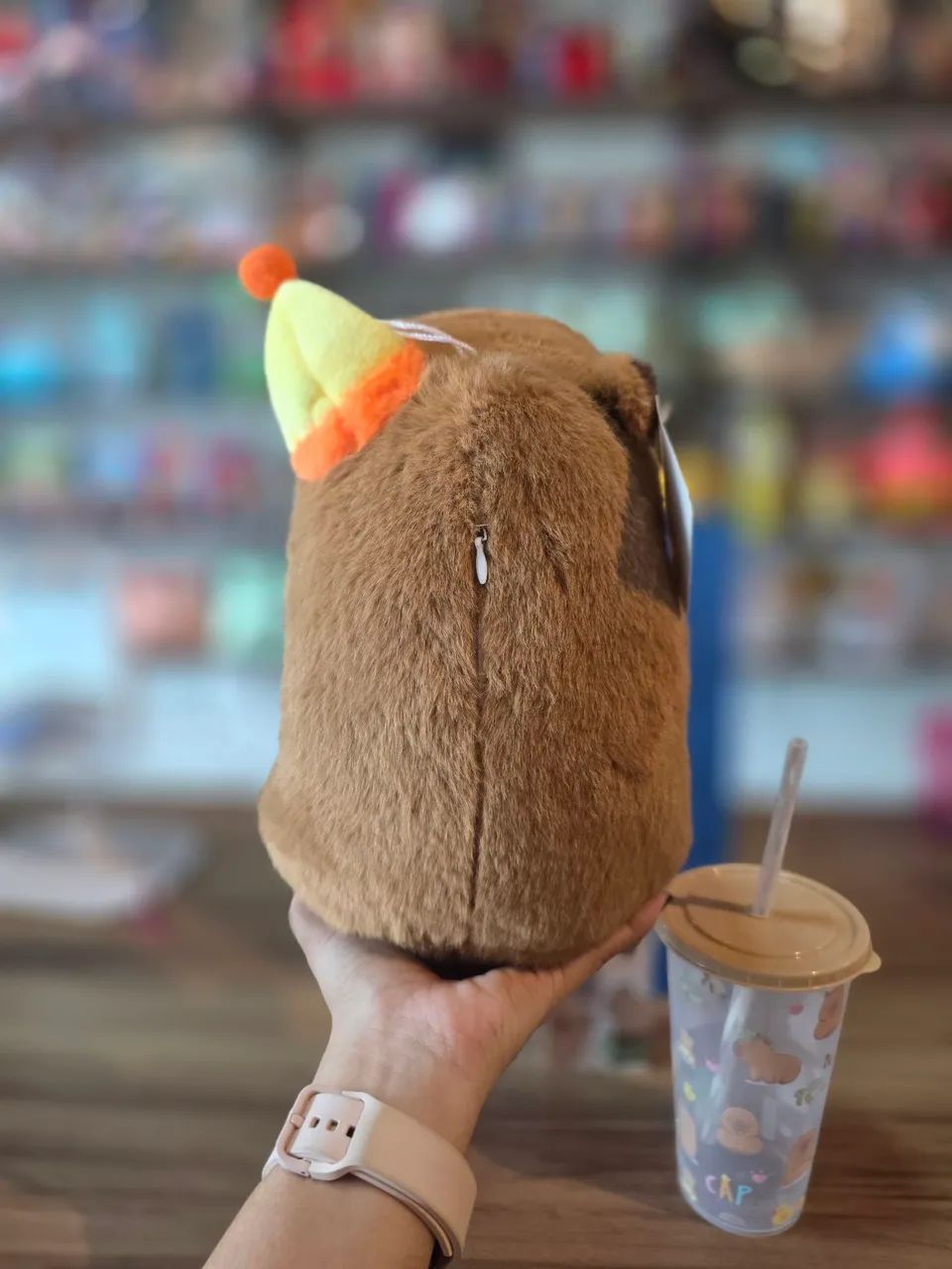 Kit pelúcia capivara - Foto 2