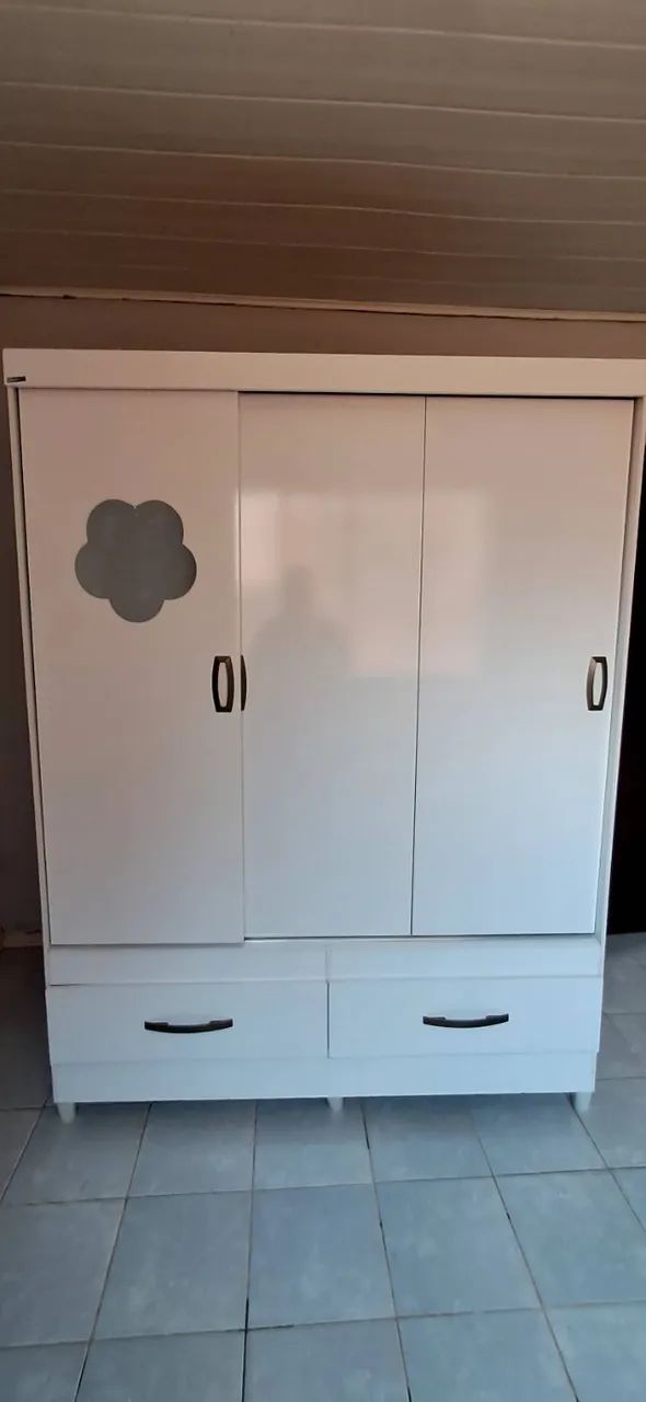 Roupeiro branco  casal 
