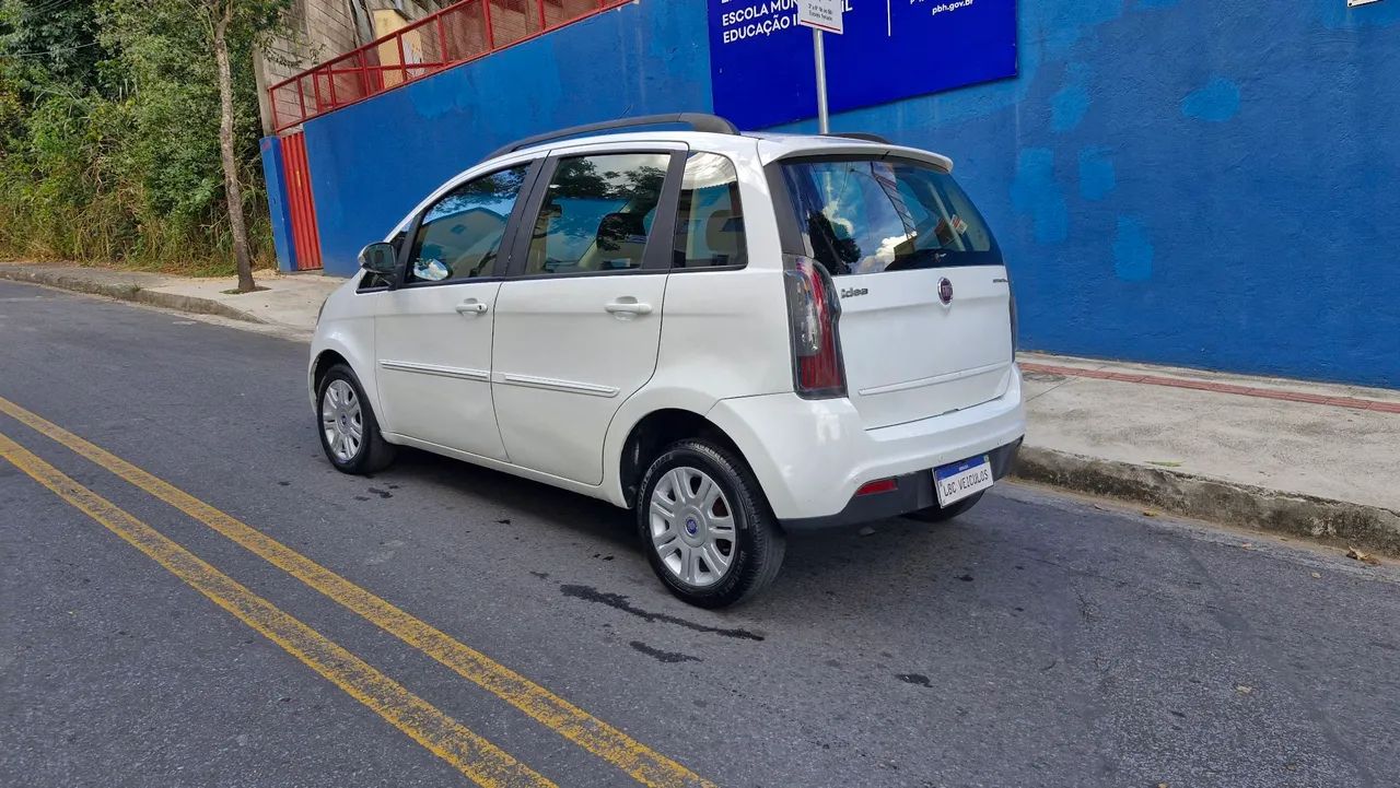 Fiat Idea Attractive 1.4 Fire Flex 8V 5P 2015 - Foto 3