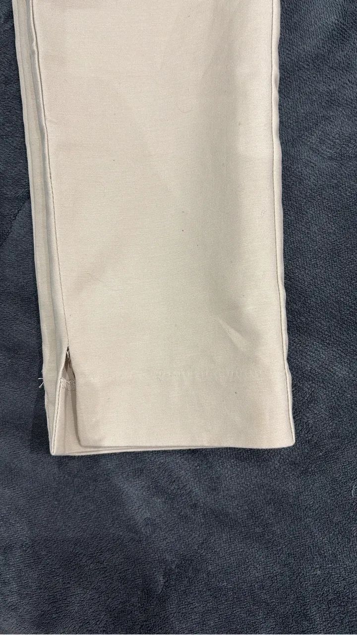 CALÇA CORTELLE BASIC ORIGINAL | TAM M 38/40 | Cigarrete Bege R$110 - Foto 5