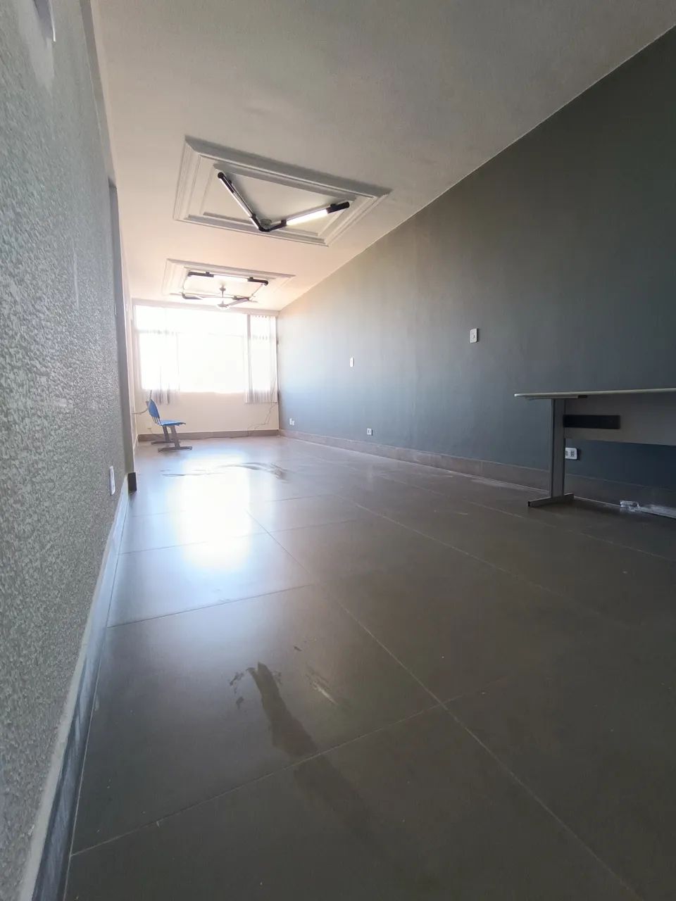 Sala Comercial 50m² - Edifício Três Marias - Centro de Maringá - Foto 2
