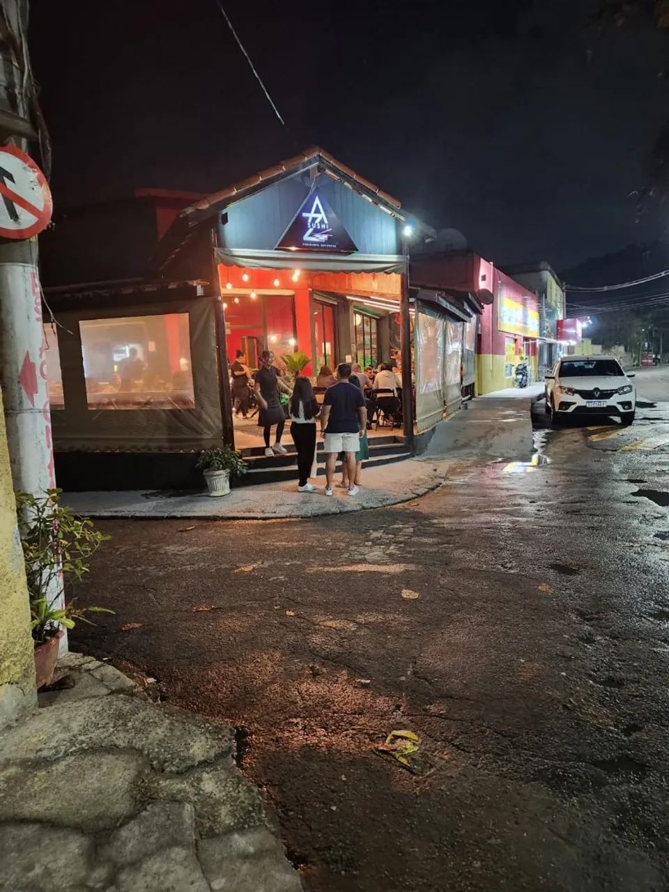 Restaurante Japonês Passando o Ponto Completo
